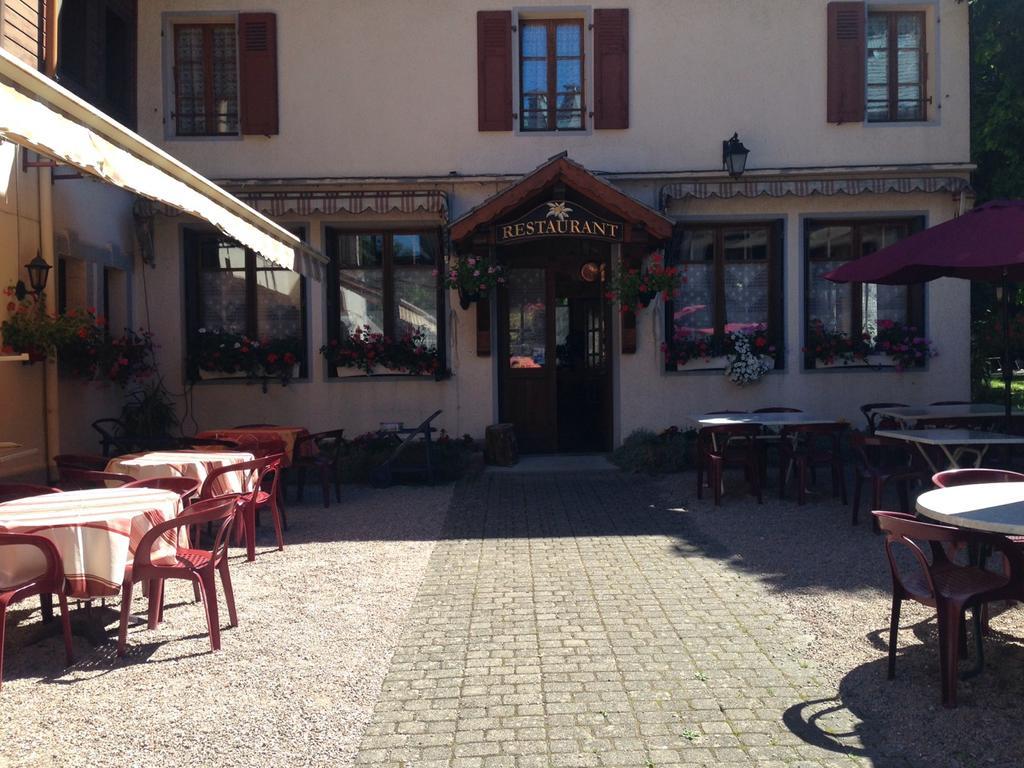 Les Touristes Hotel Abondance Eksteriør billede